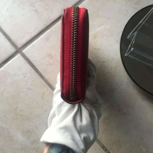 Gucci Micro Guccissima Leather Long Zippy Wallet W Gucci Heart Charm Zipper Pull - Picture 8 of 16